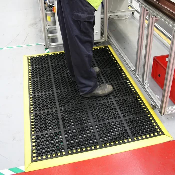 Tapete Faru Coba DeLuxe | conexão (Ref. KBFAGRF311) - Vista 3 Equipamento JCR