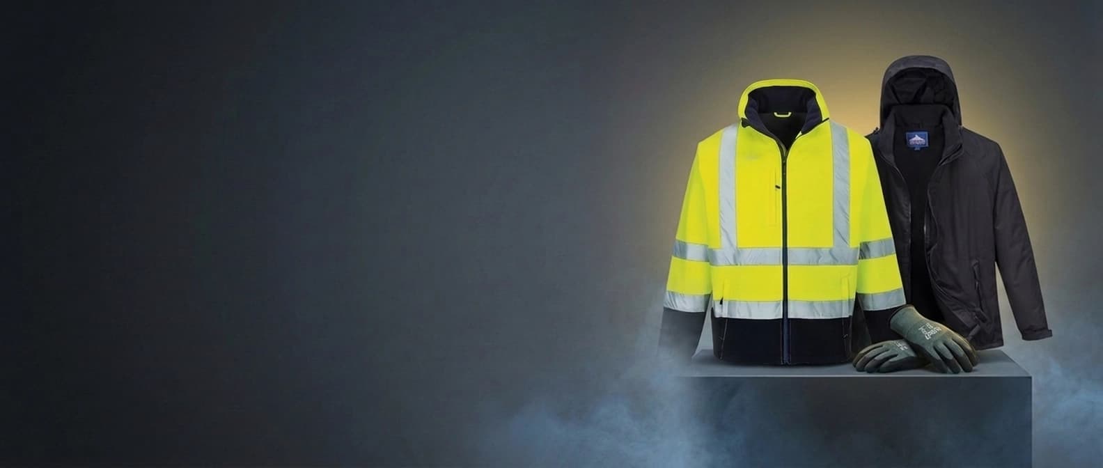 Coleção de fardamento e vestuário laboral de inverno para empresas: parkas impermeáveis e alta visibilidade JCR